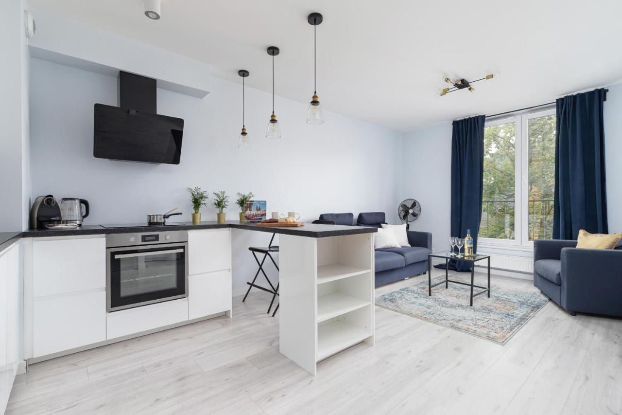 Ny Wroclawska 33 By Renters Apartment *